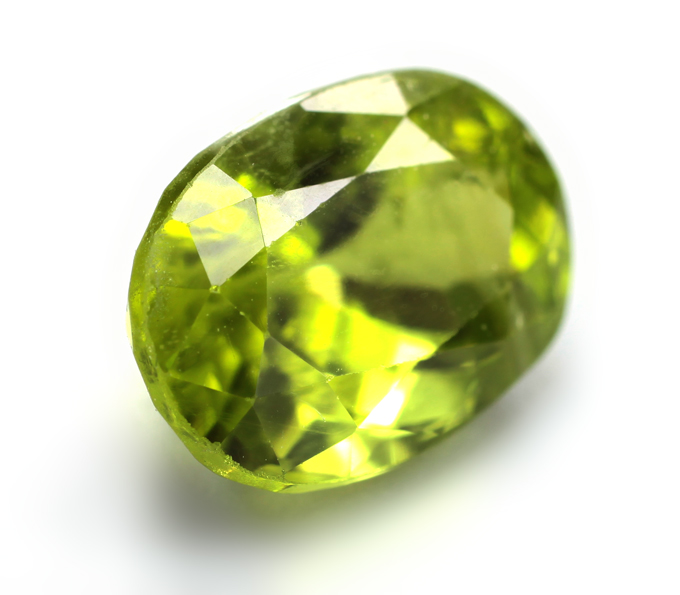 Перидот 5,78 карата