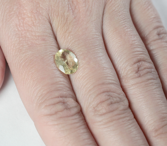 Гелиодор 2,54 карата