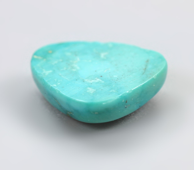 Кабошон армянской бирюзы 3,76 карата