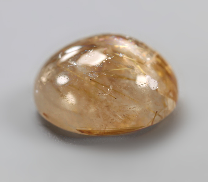 Кварц с золотистым рутилом 7,98 карата