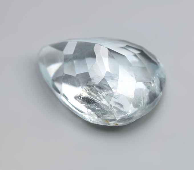 Крупный аквамарин 7,78 карата
