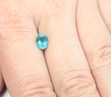 «Неоновый» апатит 1,4 карата