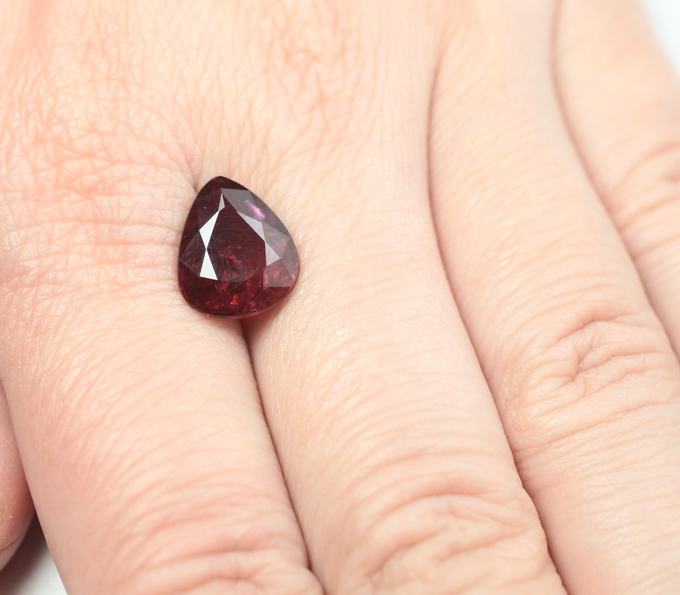 Рубеллит турмалин 4,45 карата