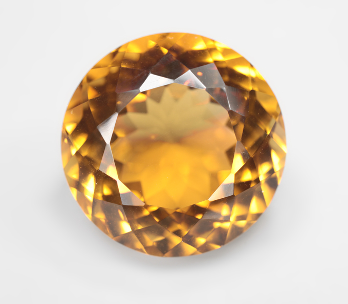 Чистейший насыщенный крупный цитрин 31,13 карата