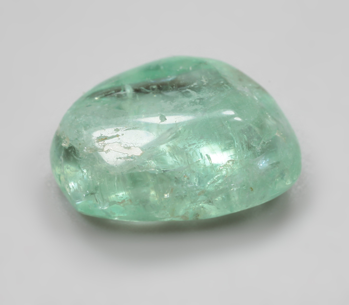 Уральский голубовато-зеленый берилл 8,05 карата