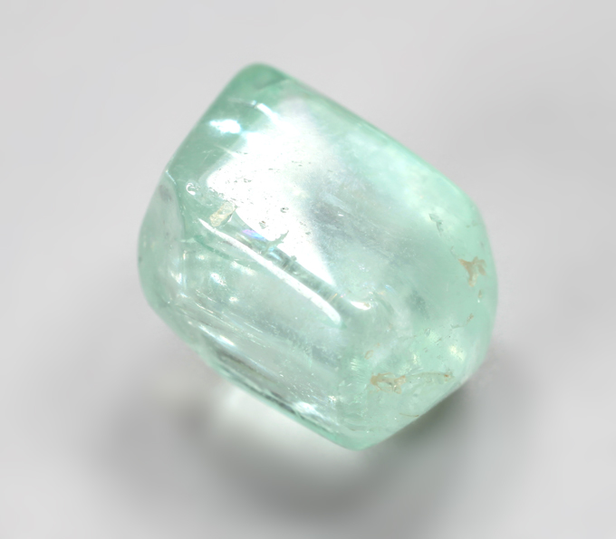 Уральский голубовато-зеленый берилл 10,4 карата