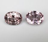 Пара гранатов со сменой цвета 2,28 карата