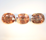 Крупный набор из 3 зеленых гранатов со сменой цвета 6,21 карата