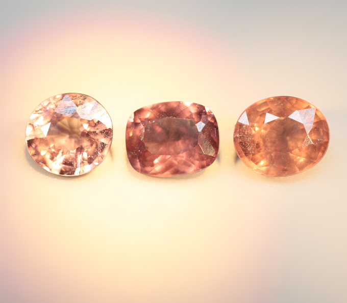 Набор из 3 гранатов со сменой цвета 2,15 карата
