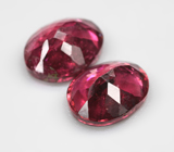 Пара рубеллитов 2,32 карата