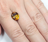 Яркий крупный сфалерит высокой дисперсии 7,09 карата