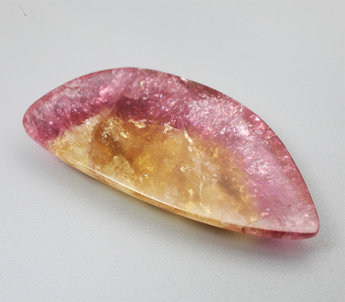 Полихромный забайкальский турмалин 13,21 карата