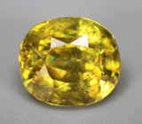 Зеленовато-желтый сфен 1,81 карата